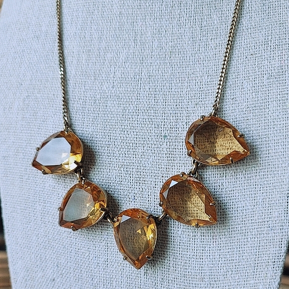 J. Crew Brand Signed 9 Teardrop Faceted Gold Flash Coating Statement Necklace - Picture 11 of 11